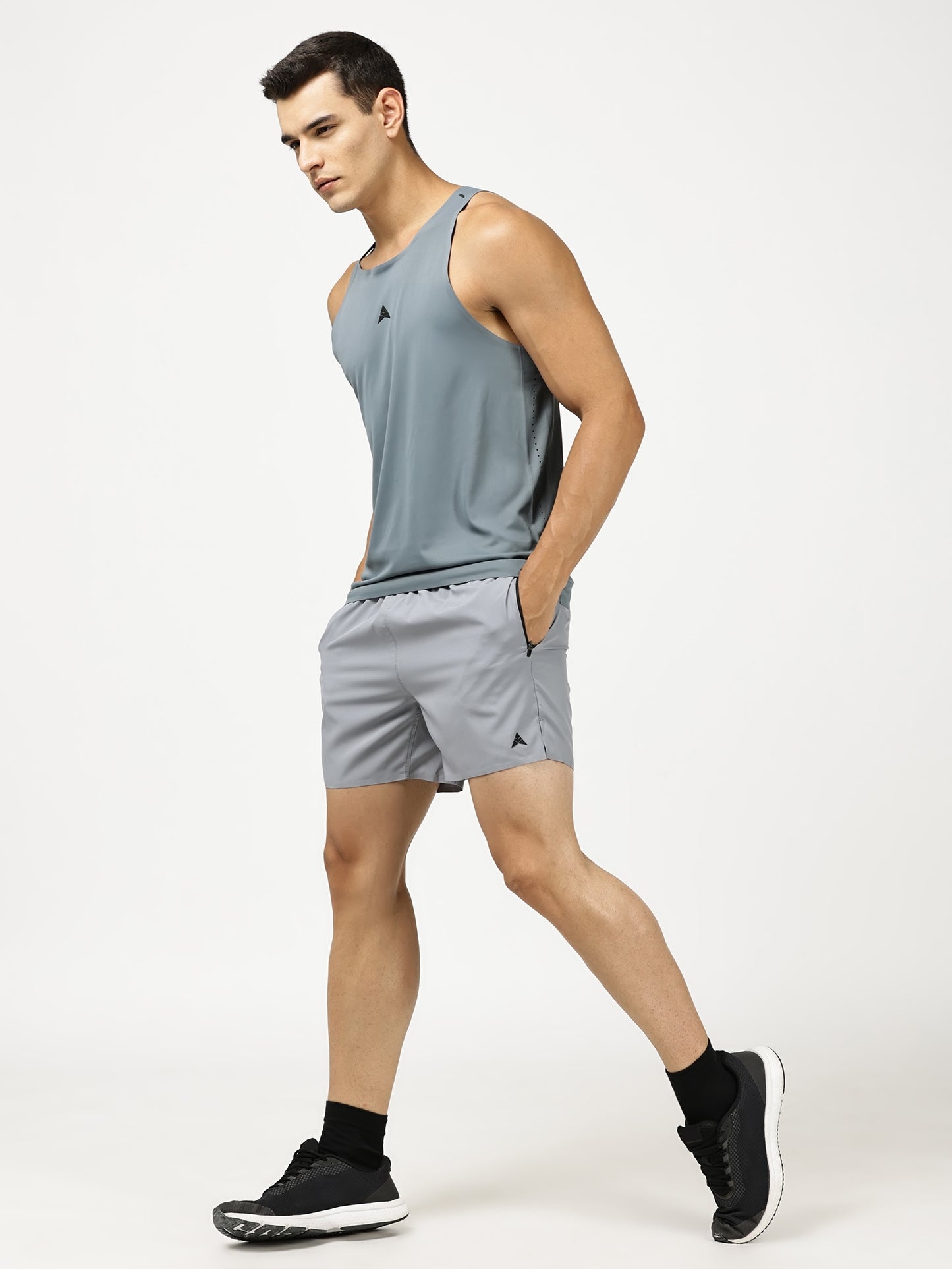 Tech Shorts 5"