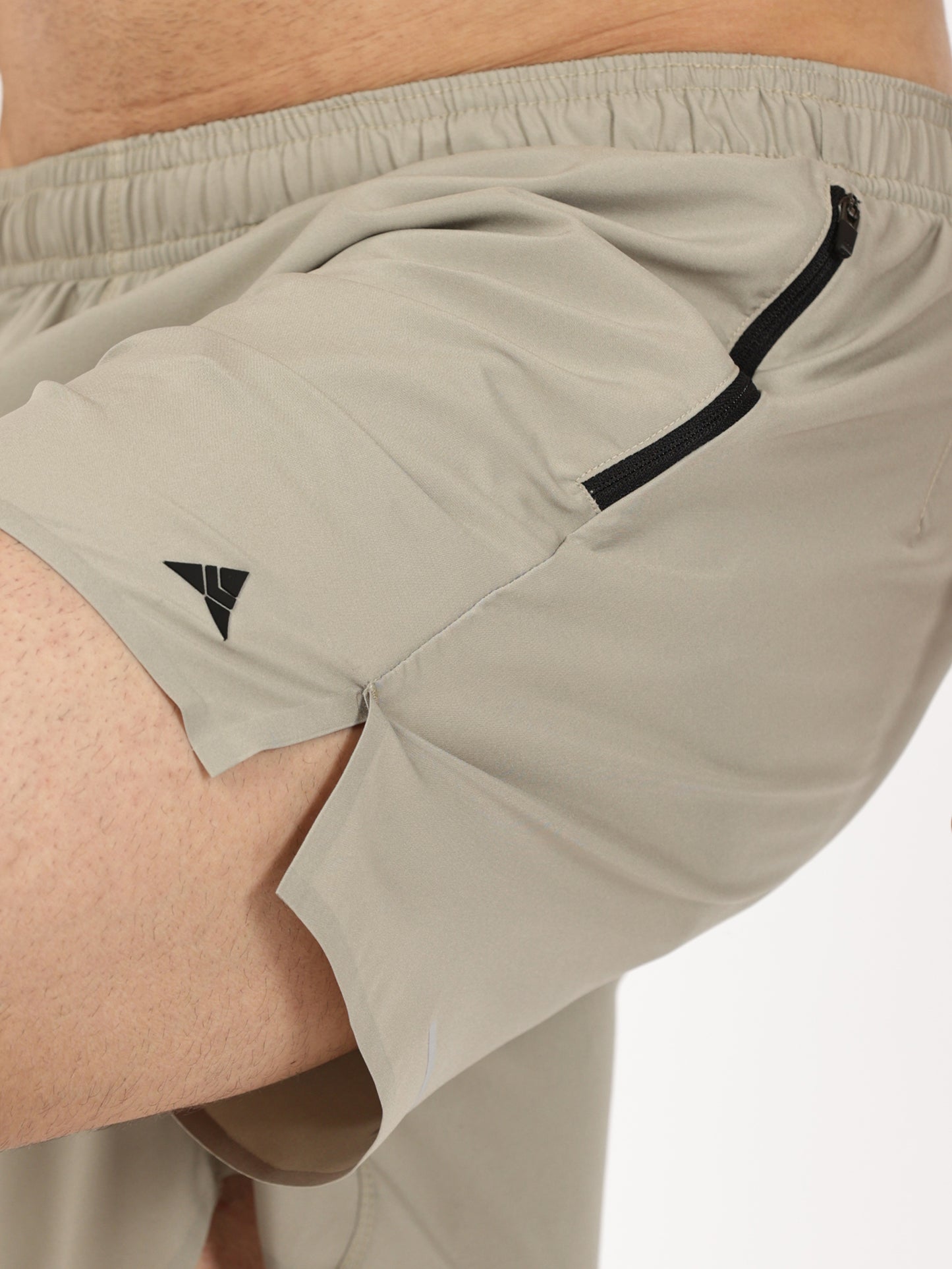 Tech Shorts 5"