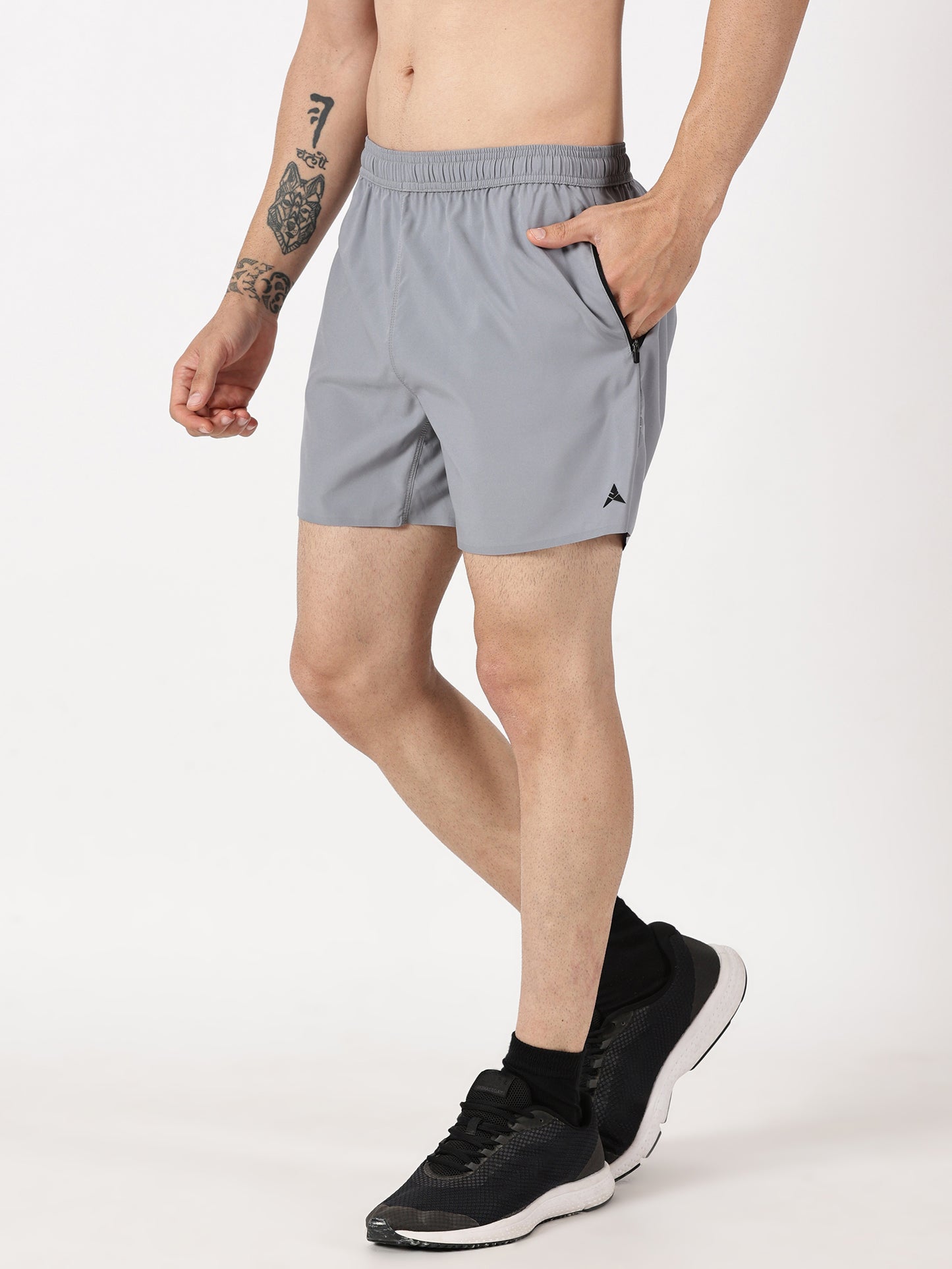 Tech Shorts 5"